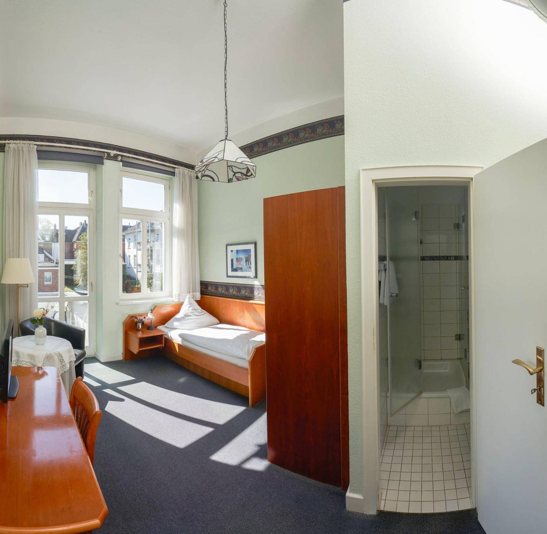 Pension Am Sueltebrunnen Бад-Эйнхаузен Экстерьер фото